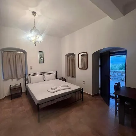 Villa Torre Di Maina à Charouda Extérieur photo