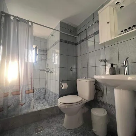 Villa Torre Di Maina à Charouda Extérieur photo